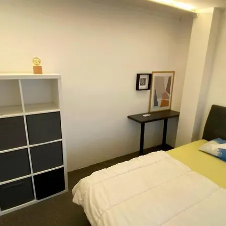 Big Luxury Near Center Apartment